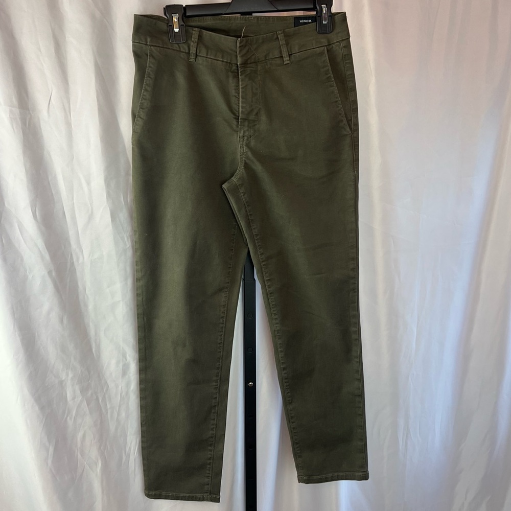 Vince Classic Chino Pant Surplus Army Green Color, size 27